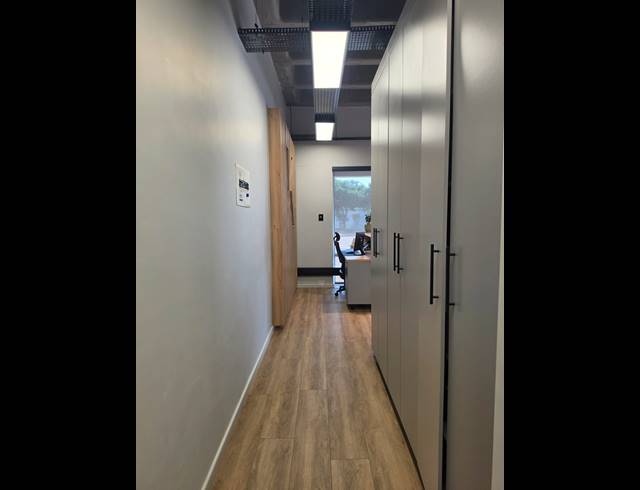 115M² OFFICE TO LET IN BALLITO DISTRICT
